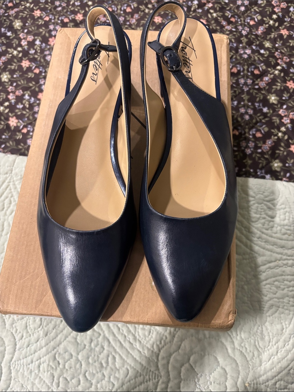 Trotters  Navy Slingback Pointed-Toe Flats